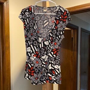 Floral Anne Klein Black and Red Women's Wrap Top